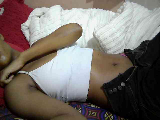 Hotdreamteen001 webcam