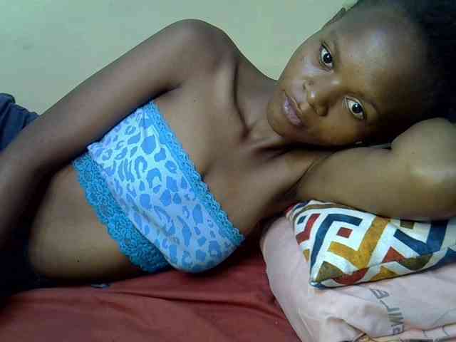 Hotdreamteen001 webcam