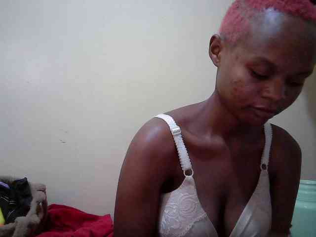 Hotdreamteen001 webcam