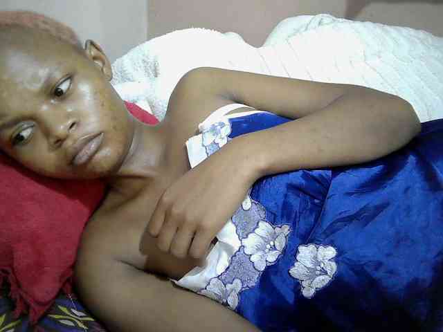 Hotdreamteen001 webcam