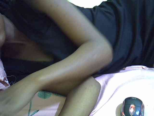 Hotdreamteen001 webcam