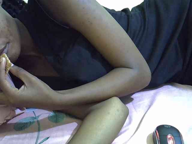 Hotdreamteen001 webcam