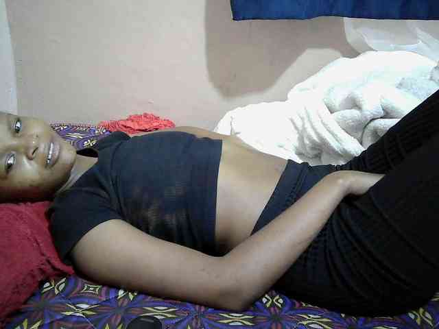 Hotdreamteen001 webcam