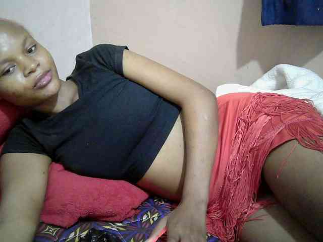 Hotdreamteen001 webcam