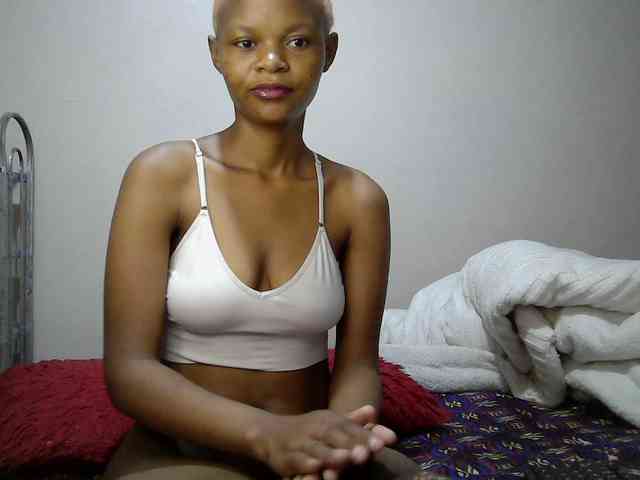 Hotdreamteen001 webcam