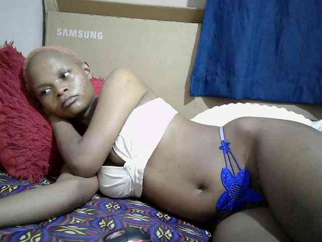 Hotdreamteen001 webcam