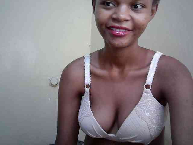 Hotdreamteen001 webcam