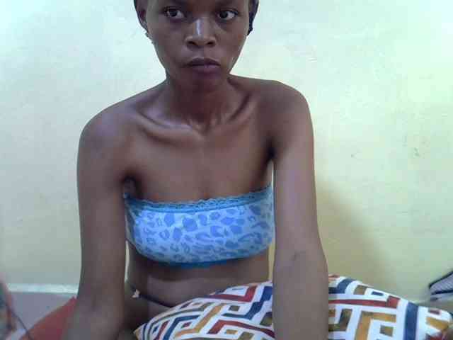 Hotdreamteen001 webcam