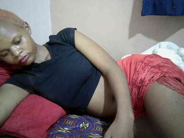 Hotdreamteen001 webcam