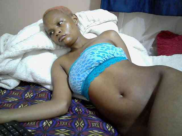 Hotdreamteen001 webcam