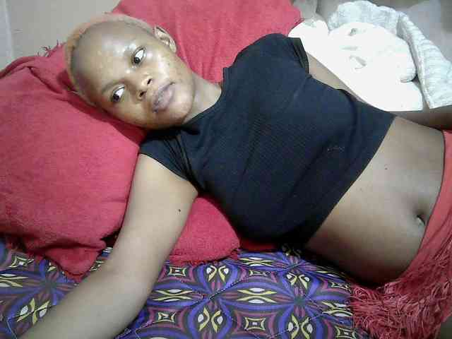 Hotdreamteen001 webcam