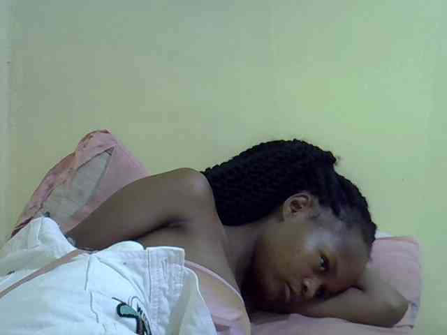 Hotdreamteen001 webcam