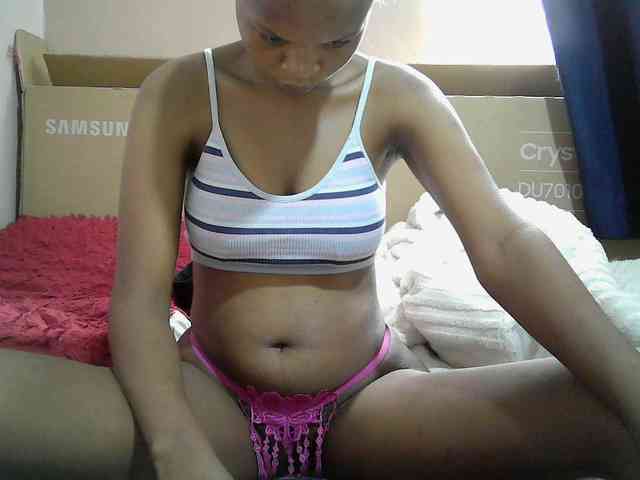 Hotdreamteen001 webcam