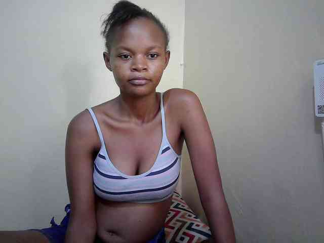 Hotdreamteen001 webcam