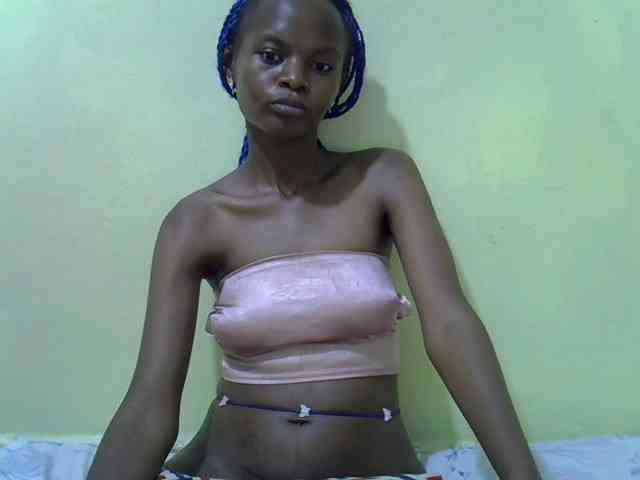 Hotdreamteen001 webcam