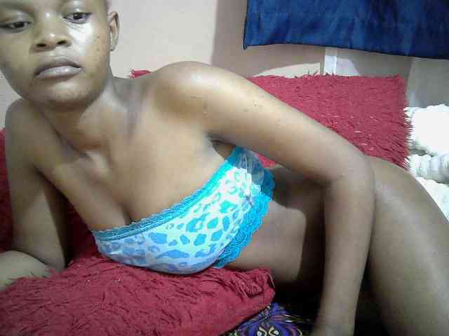 Hotdreamteen001 webcam