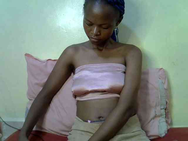 Hotdreamteen001 webcam