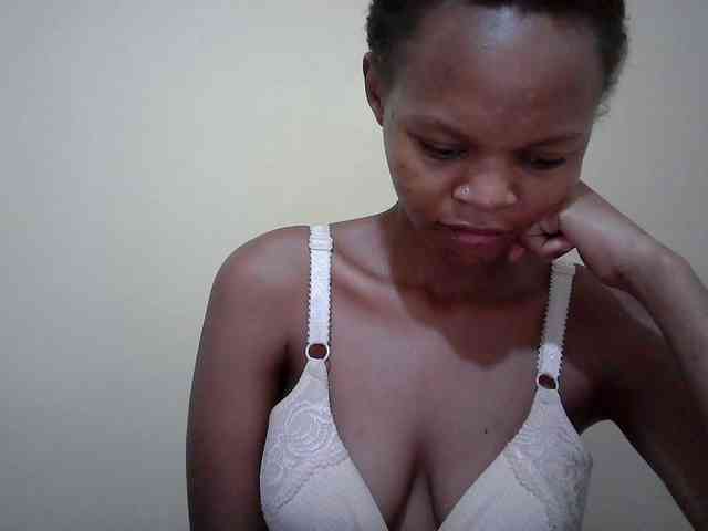 Hotdreamteen001 webcam