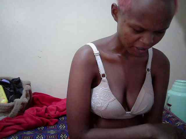 Hotdreamteen001 webcam