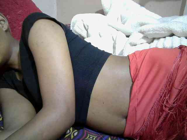 Hotdreamteen001 webcam