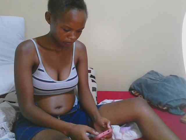 Hotdreamteen001 webcam