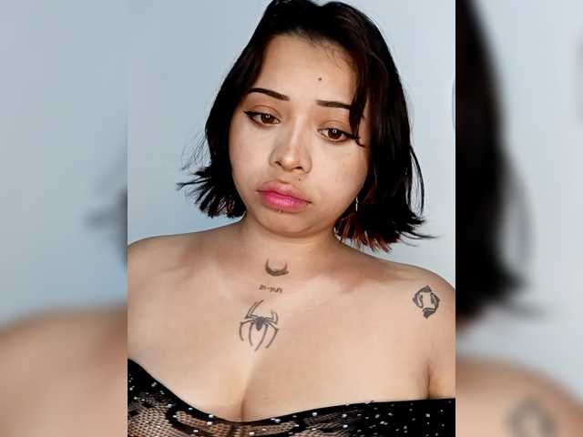 Akameyumi from BongaCams