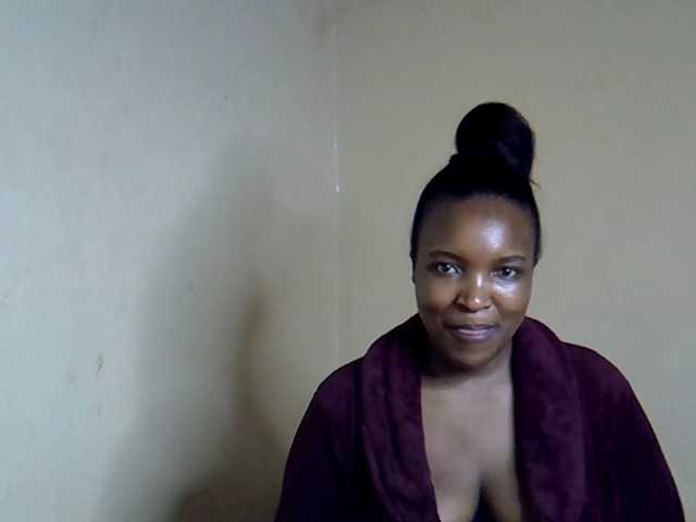 sexyveemani's BongaCams show and profile