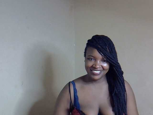 sexyveemani's BongaCams show and profile