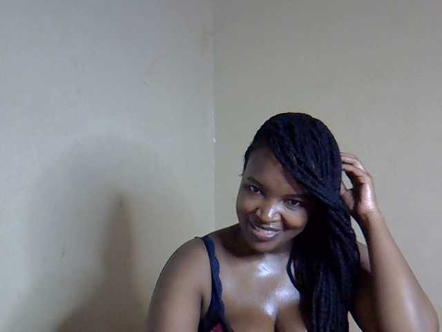 sexyveemani's BongaCams show and profile