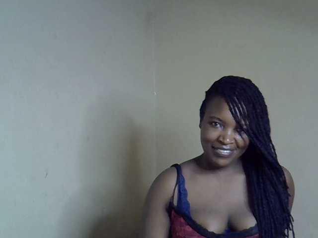 sexyveemani webcam bongacams model stream image