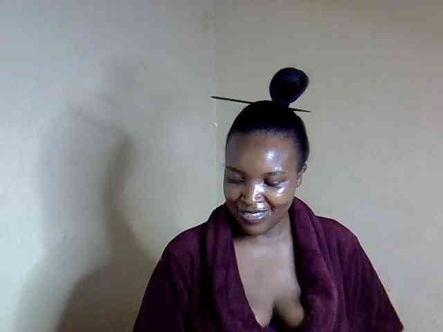 sexyveemani sexyveemani