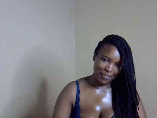 sexyveemani sexyveemani