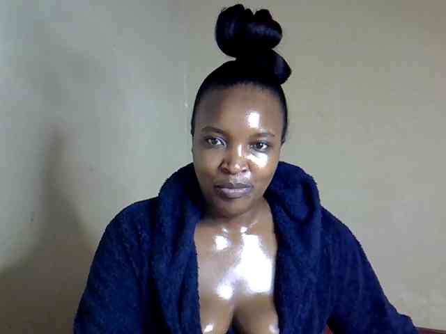 sexyveemani sexyveemani