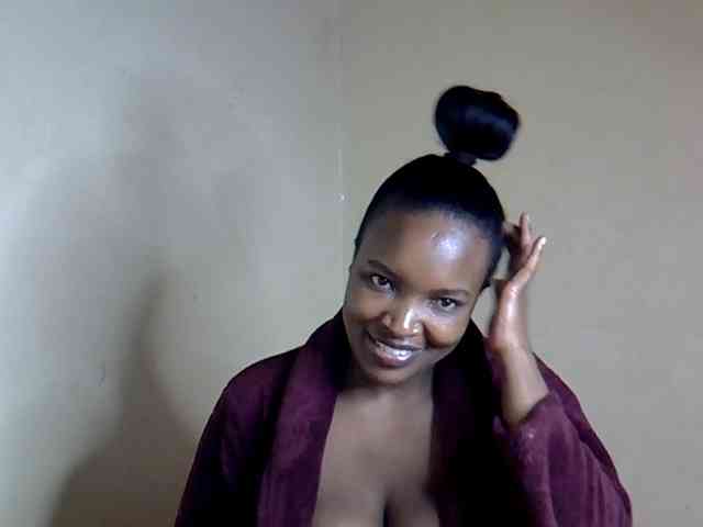 sexyveemani sexyveemani