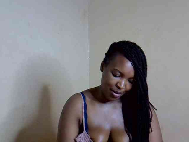 sexyveemani sexyveemani