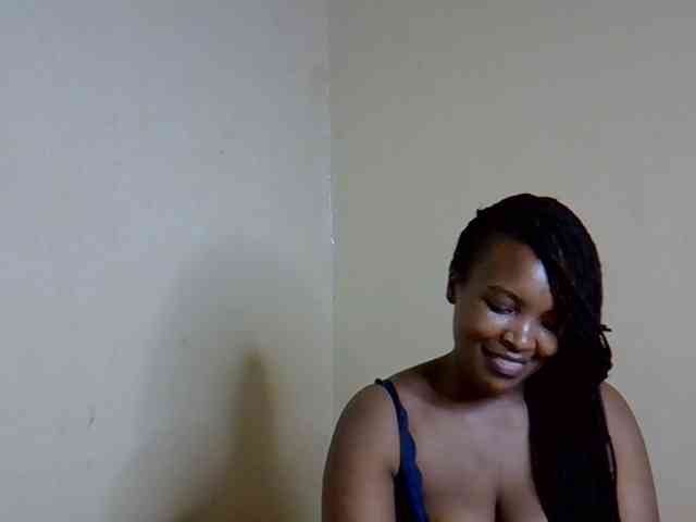 sexyveemani sexyveemani