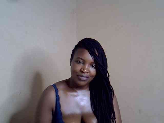 sexyveemani sexyveemani