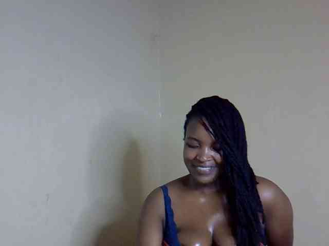 sexyveemani webcam