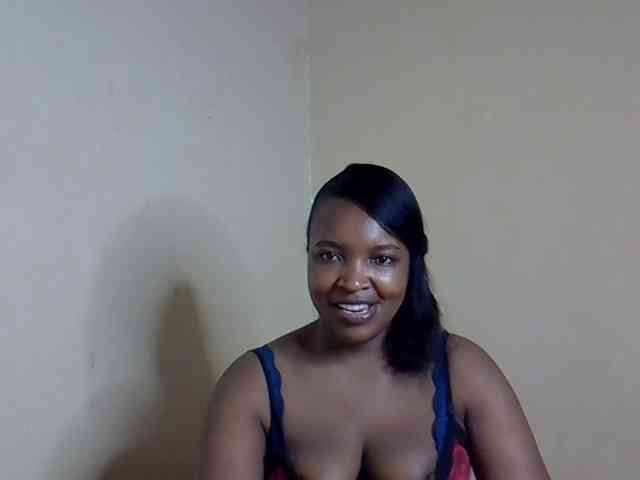 sexyveemani webcam