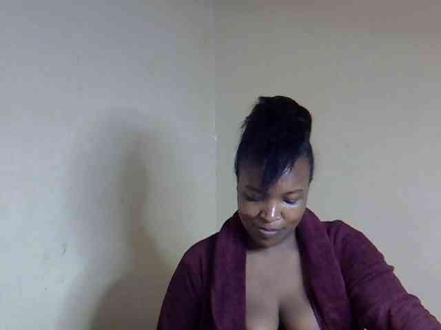 sexyveemani webcam