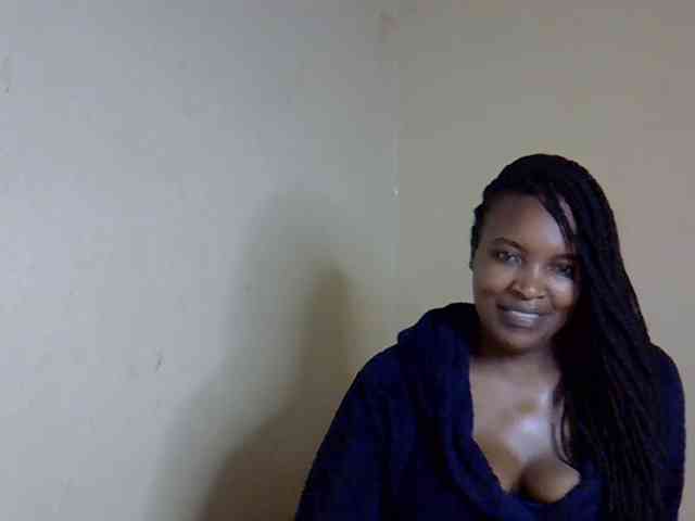 sexyveemani sexyveemani