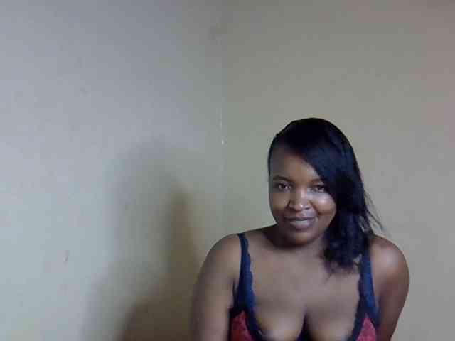 sexyveemani webcam