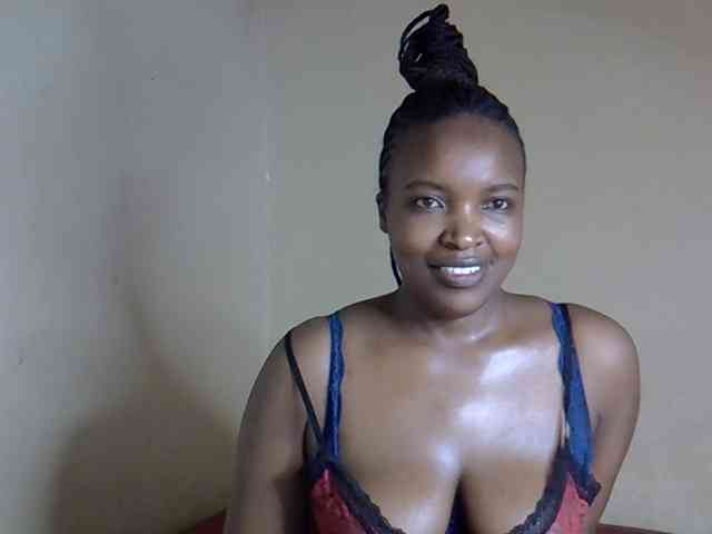 sexyveemani webcam
