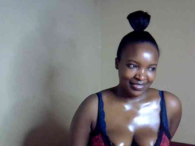 sexyveemani webcam