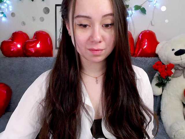 WOWalina's BongaCams show and profile