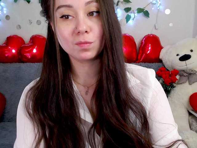 WOWalina's BongaCams show and profile