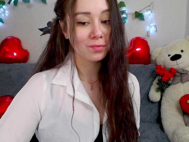 WOWalina's BongaCams show and profile