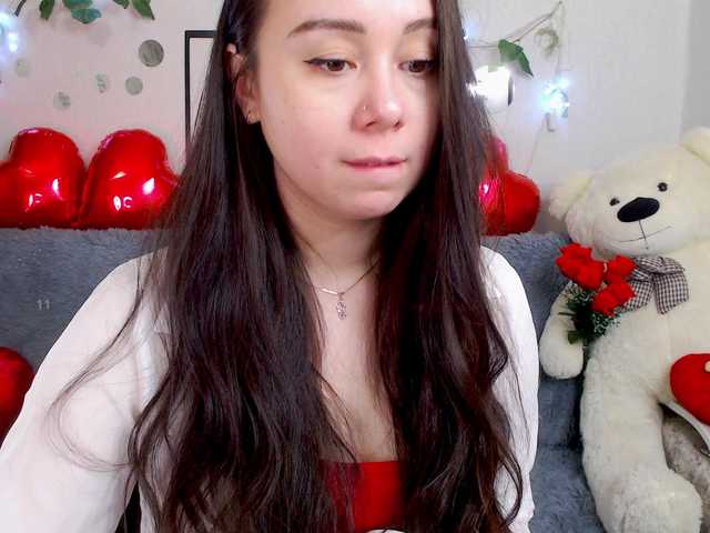 WOWalina's BongaCams show and profile