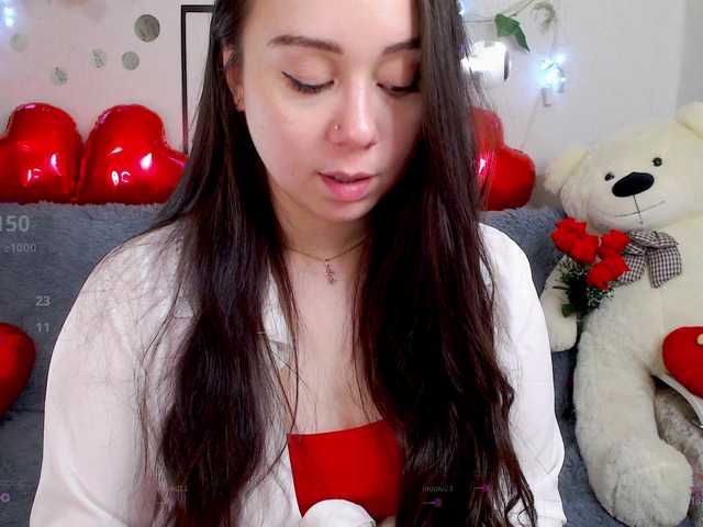 WOWalina live cam profile