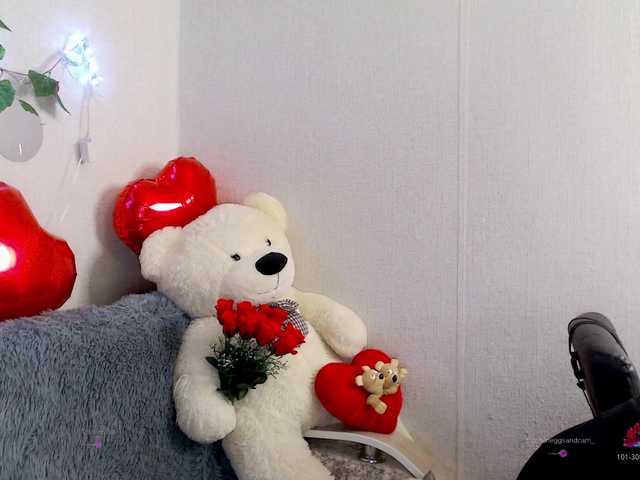 WOWalina's BongaCams show and profile